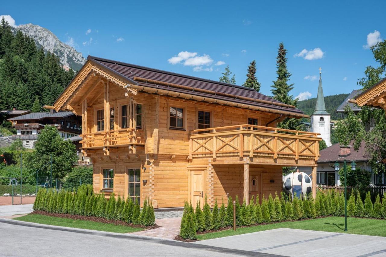 Dorf-Chalets Filzmoos Mit Sauna Bagian luar foto